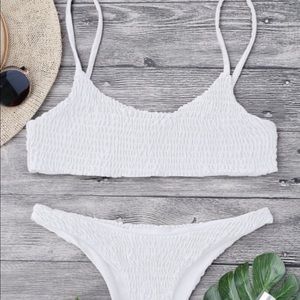 White scrunch bikini